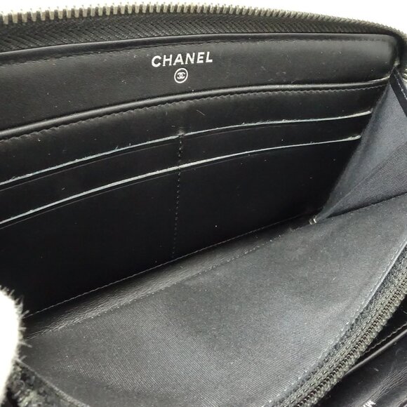 CHANEL Black Leather Wallet